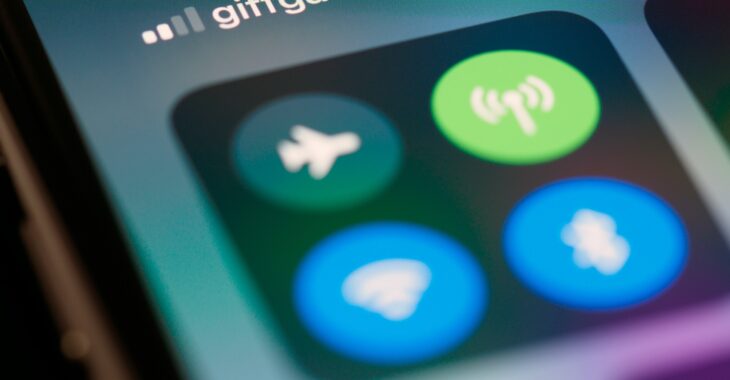 iPhone HotSpot Keeps Disconnecting – 10 Simple Checks & Fixes