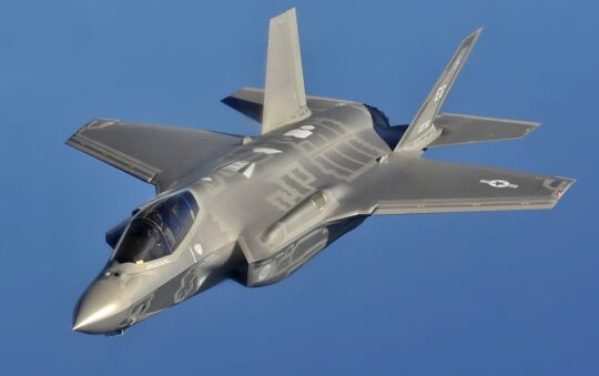 A Dutch Official Just Compared the F-35 to a Jailbroken iPhone A Dutch Official Just Compared the F-35 to a Jailbroken iPhone